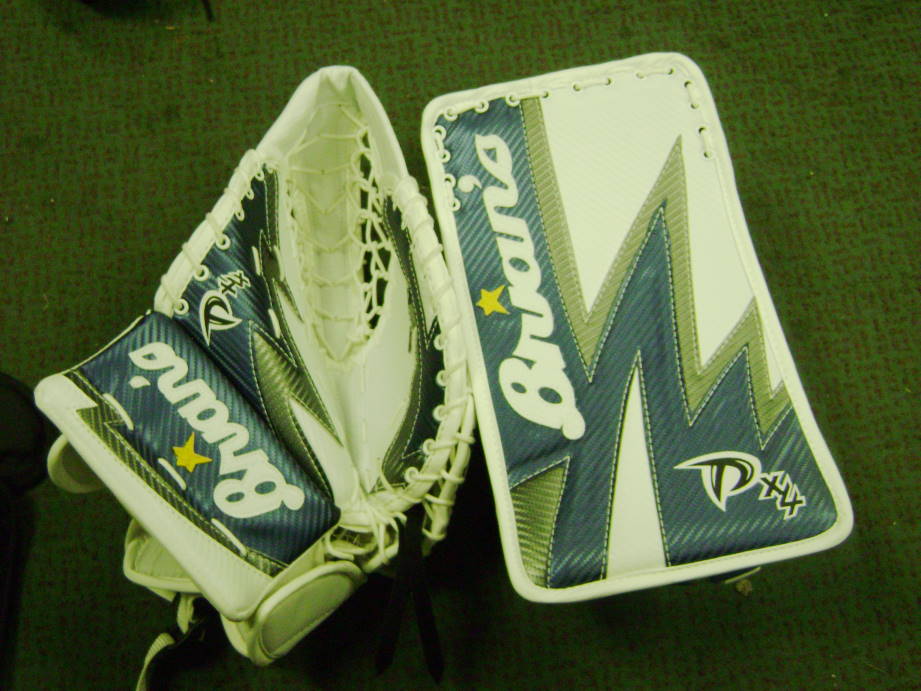 DEMO Brians DX4 Hockey Goalie Catcher Gloves Blocker